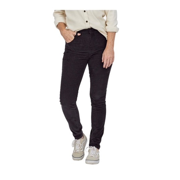 Patagonia Pants - Patagonia Black Everyday Cords Size 30